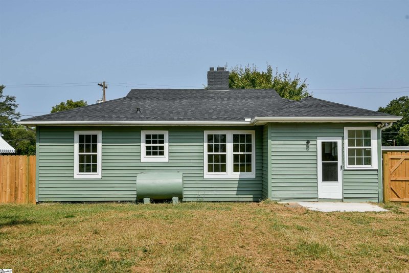 Property image 4 at 211 McDowell Street, Greenville, SC 29611