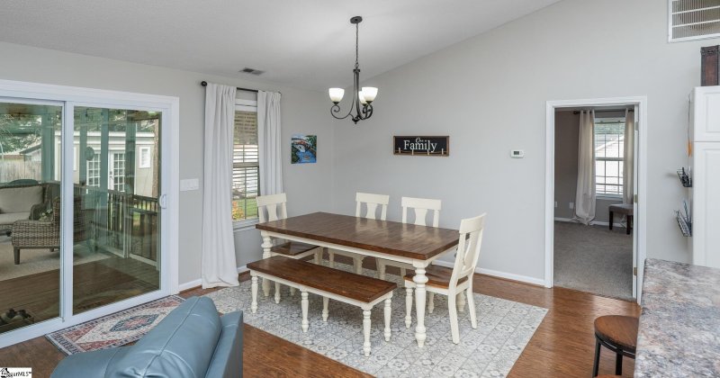 Property image 4 at 10 Red Haven Court, Greer, SC 29650