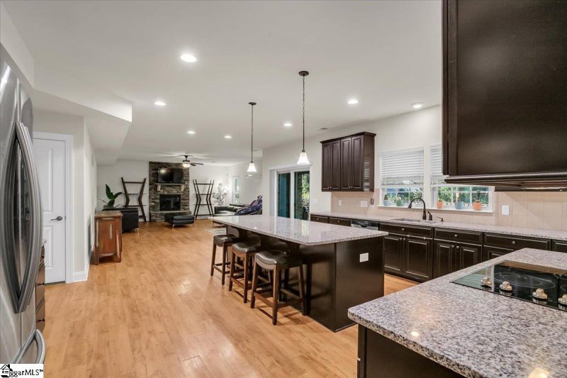 Property image 5 at 11 Clifton Grove Way, Simpsonville, SC 29681