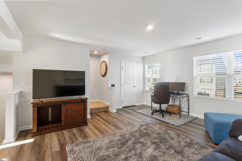 Property image 5 at 207 Maple Forge Trail, Greenville, SC 29617