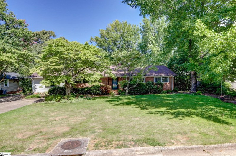 Property image 3 at 101 Alpine Way, Greenville, SC 29609