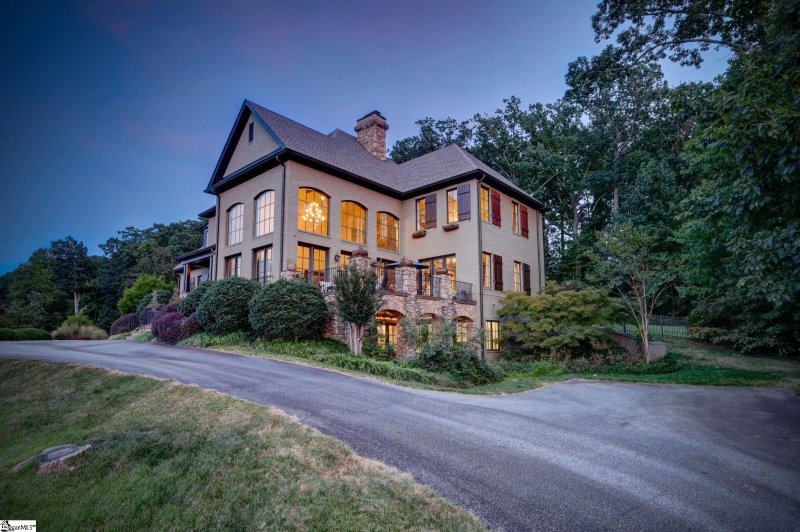 Property image 3 at 117 Sorrento Drive, Greenville, SC 29609