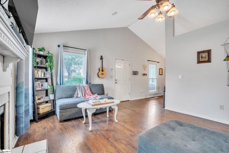 Property image 4 at 26 Northfield Lane, Simpsonville, SC 29681