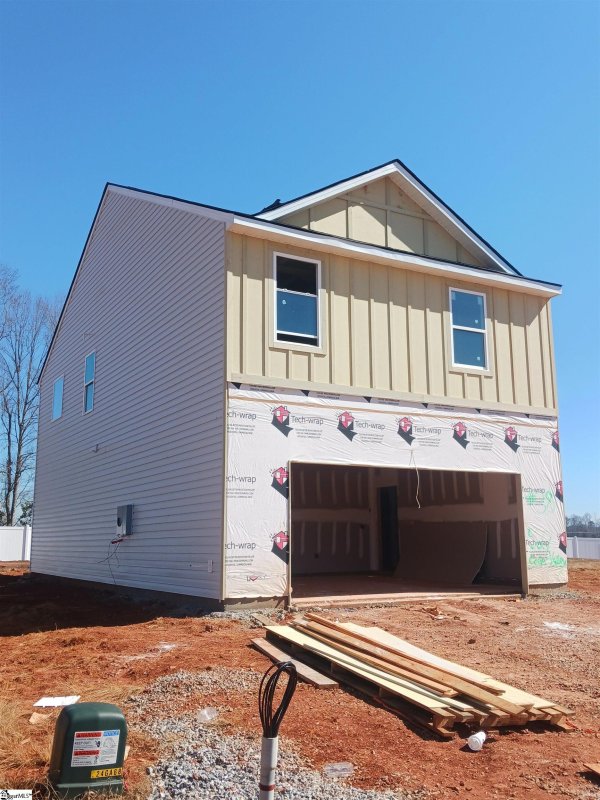 Property image 2 at 527 Cedar Valley Circle, Piedmont, SC 29673