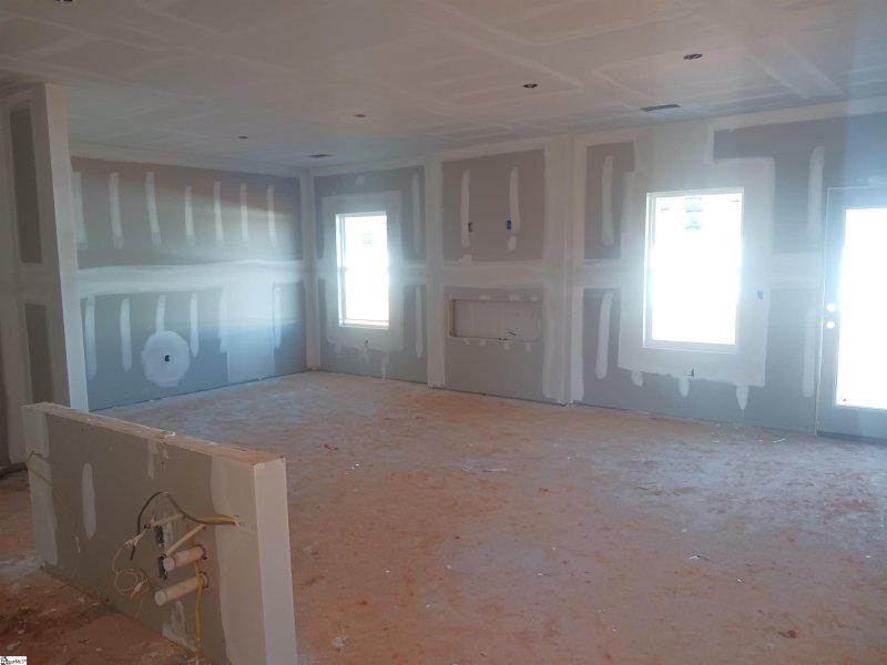 Property image 5 at 527 Cedar Valley Circle, Piedmont, SC 29673