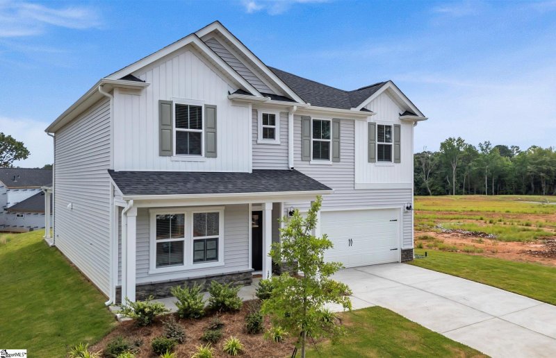 Property image 2 at 1315 Willow Ridge Way, Spartanburg, SC 29307