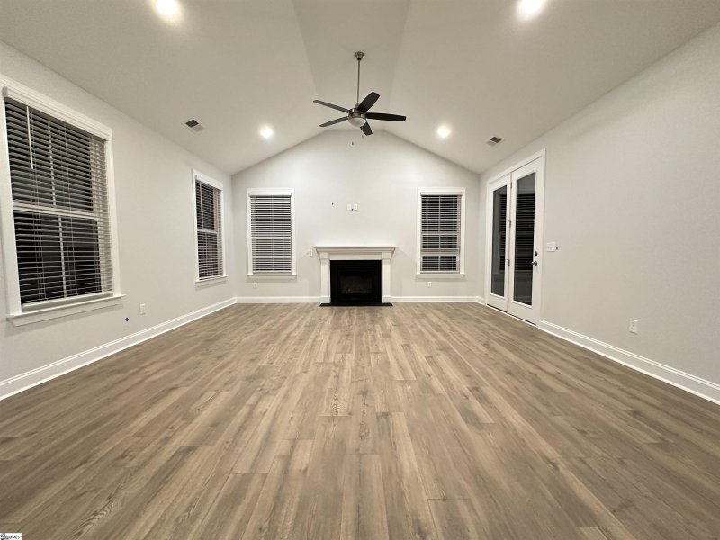 Property image 3 at 122 Bucklick Creek Court, Simpsonville, SC 29680