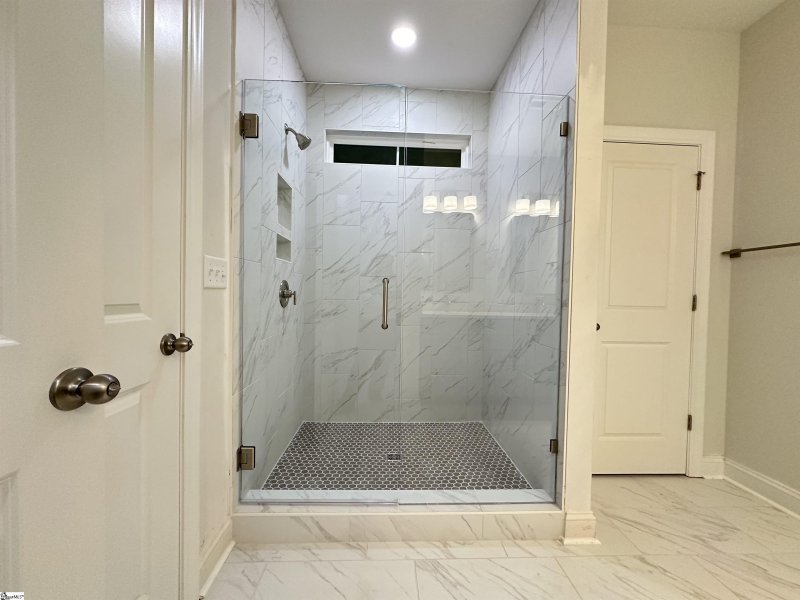 Property image 5 at 122 Bucklick Creek Court, Simpsonville, SC 29680