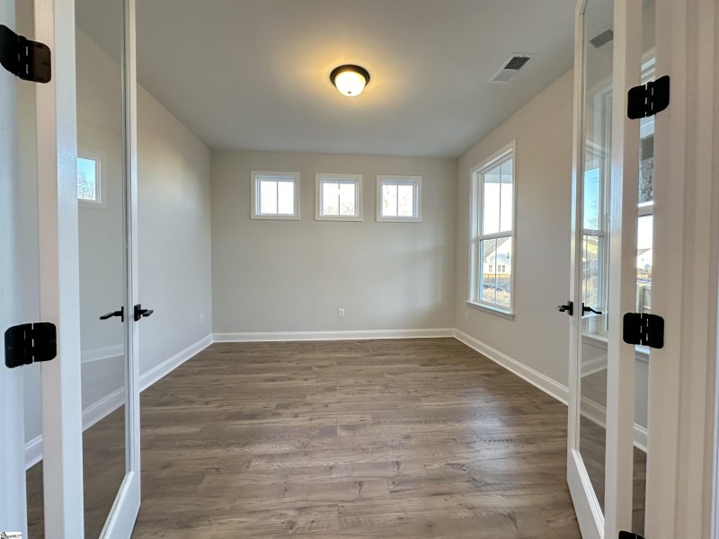 Property image 3 at 124 Bucklick Creek Court, Simpsonville, SC 29680