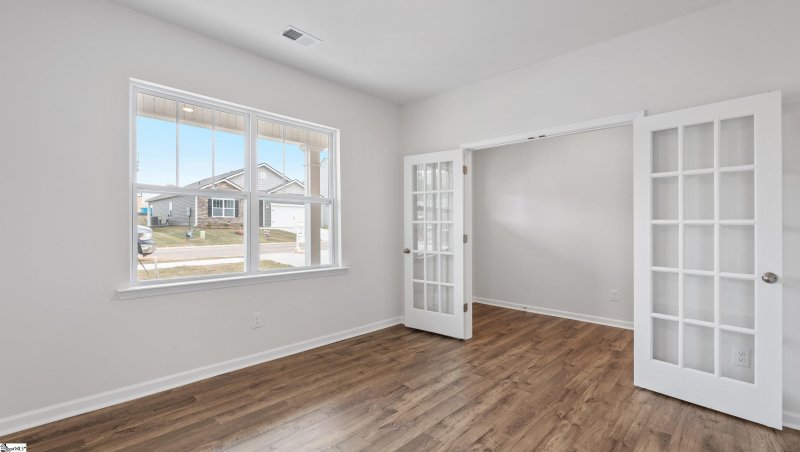 Property image 3 at 942 Pineland Drive, Woodruff, SC 29388