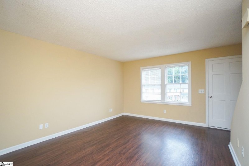 Property image 3 at 122 Pine Creek Court, Greenville, SC 29605