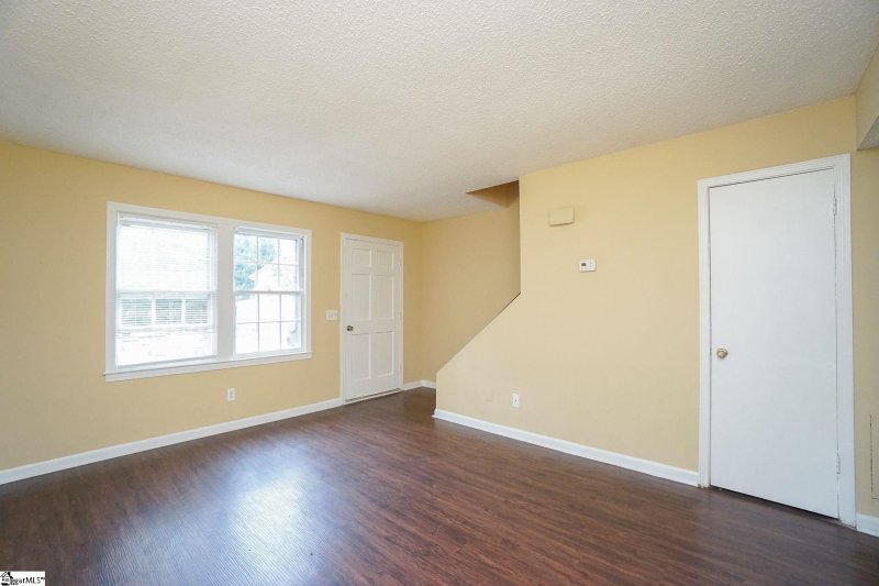 Property image 4 at 122 Pine Creek Court, Greenville, SC 29605