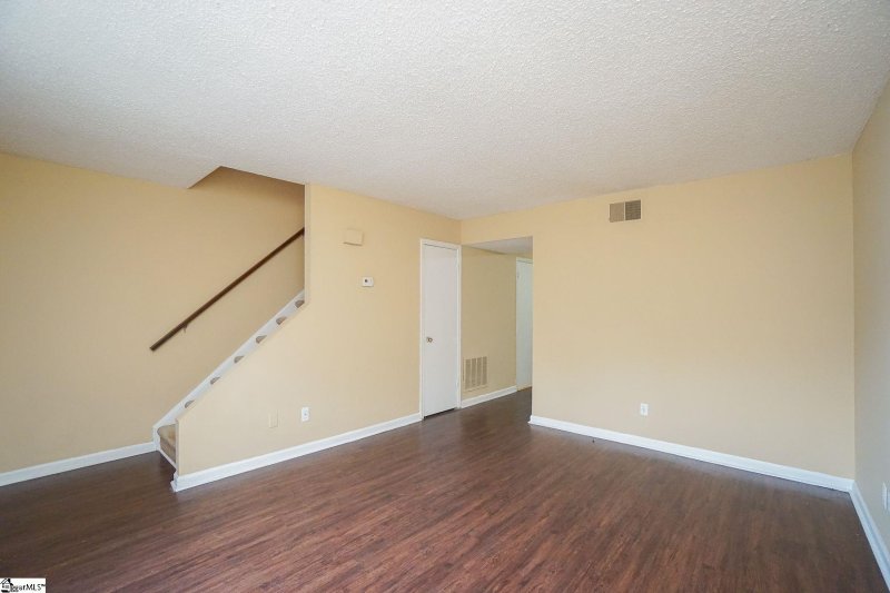 Property image 5 at 122 Pine Creek Court, Greenville, SC 29605