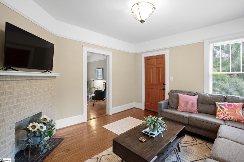 Property image 5 at 124 Ebaugh Avenue, Greenville, SC 29607