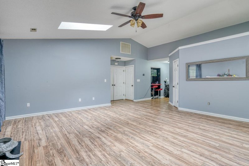 Property image 5 at 26 Boxelder Lane, Simpsonville, SC 29680