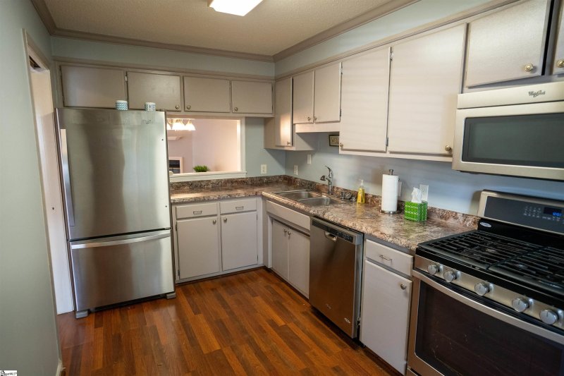 Property image 5 at 29 Somersett Drive, Spartanburg, SC 29301