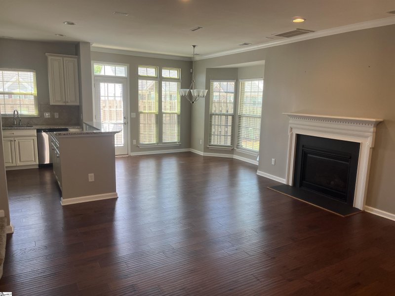 Property image 4 at 422 Christiane Way, Greenville, SC 29607-5568