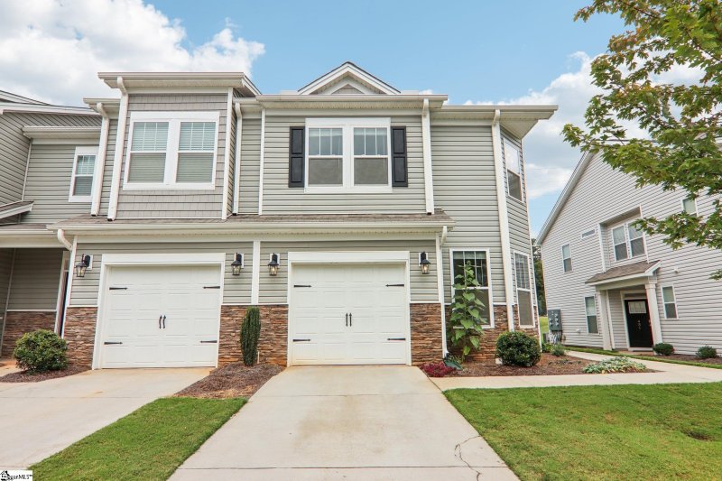 429 Yellow Fox Road