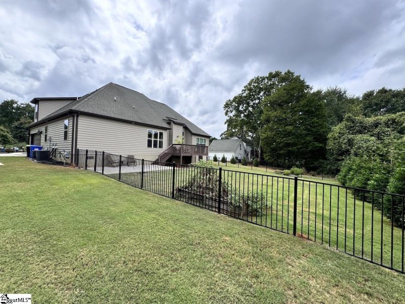 Property image 3 at 207 Poplar Ridge Road, Simpsonville, SC 29681