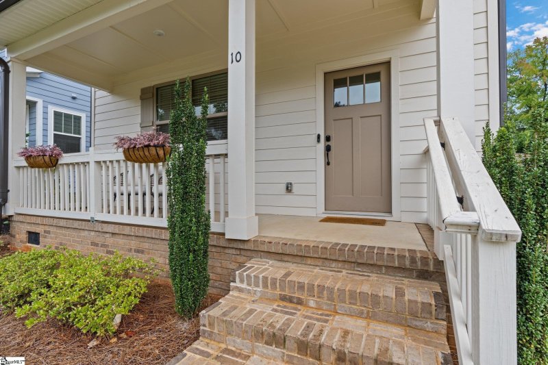 Property image 5 at 10 Joseph Mathis Way, Greenville, SC 29607