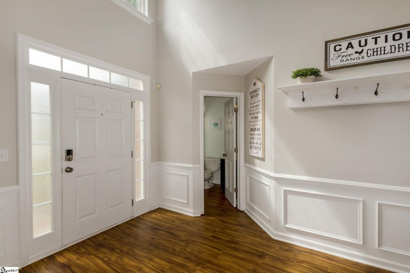 Property image 4 at 543 Kingsmoor Drive, Simpsonville, SC 29681