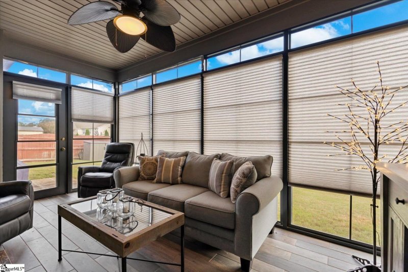 Property image 4 at 2 Dunsborough Drive, Simpsonville, SC 29680