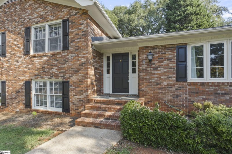 Property image 3 at 4 Caraway Court, Greenville, SC 29615