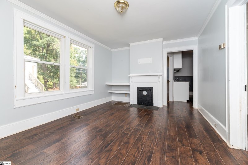 Property image 4 at 163 Cobb Street, Easley, SC 29640