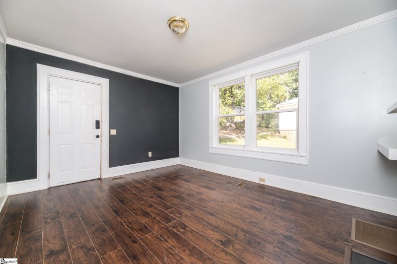 Property image 5 at 163 Cobb Street, Easley, SC 29640
