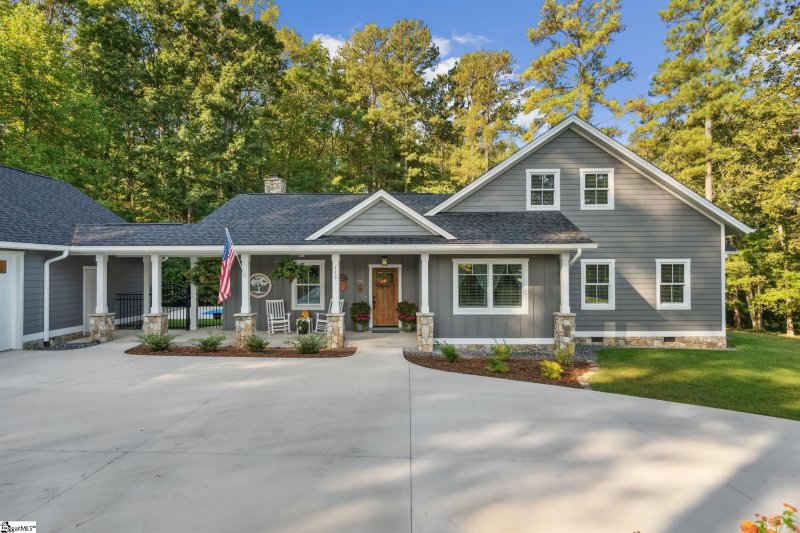 115 Wren Crossing Lane