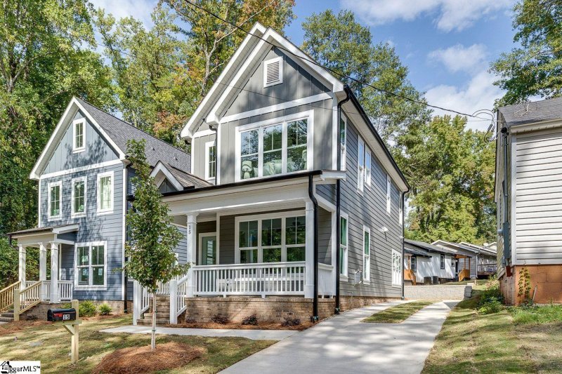 Property image 2 at 15 Miller Street, Greenville, SC 29607