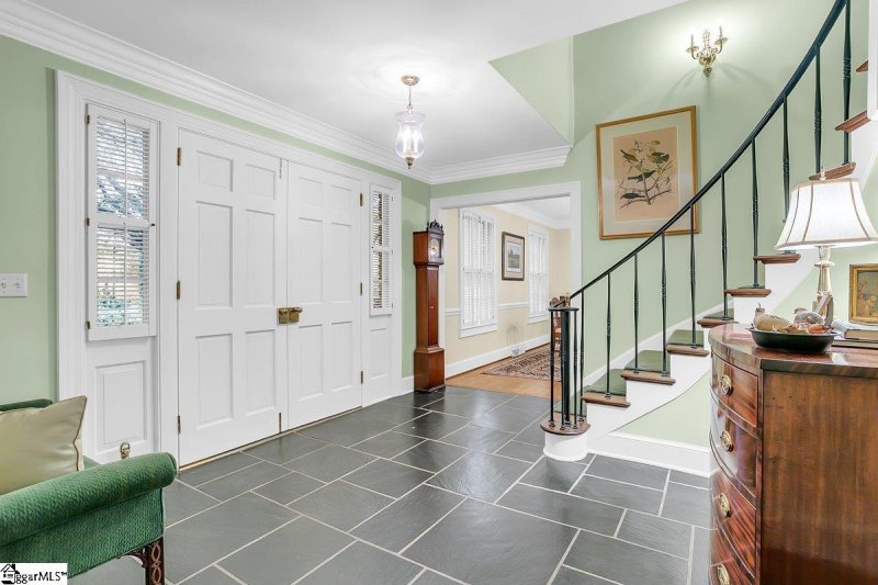 Property image 4 at 11 Rockingham Road, Greenville, SC 29607