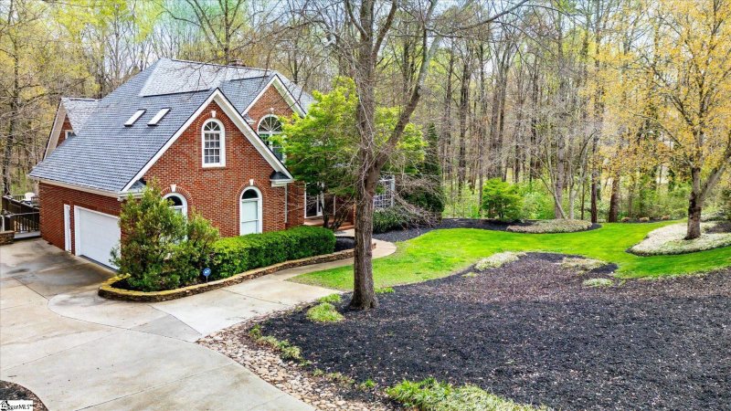 Property image 4 at 307 Shefwood Drive, Easley, SC 29642-3329
