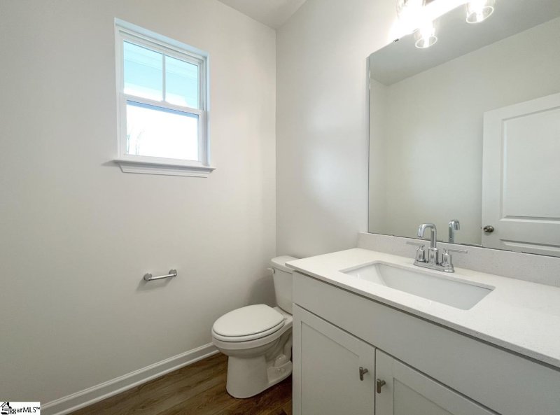 Property image 5 at 220 Brochaill Court, Piedmont, SC 29673