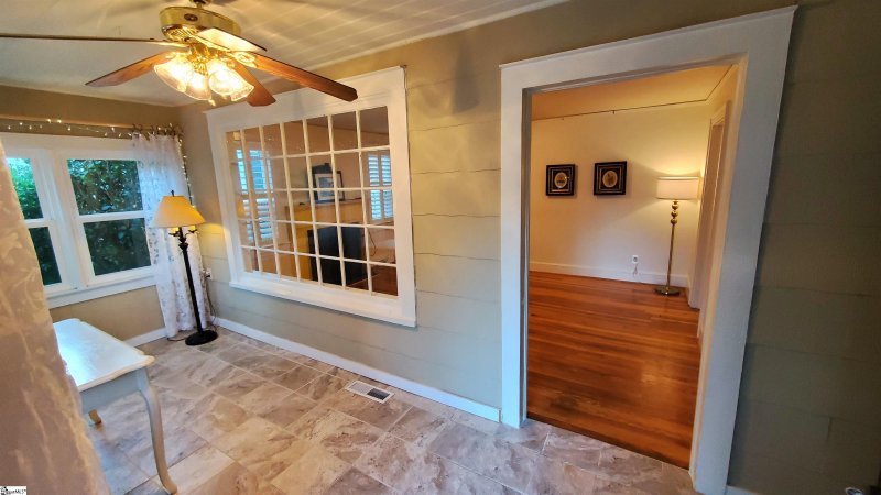 Property image 3 at 217 Vintage Avenue, Greenville, SC 29607