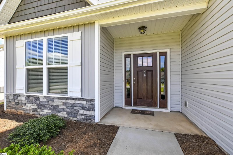 Property image 4 at 5 Judge Looper Court, Travelers Rest, SC 29690