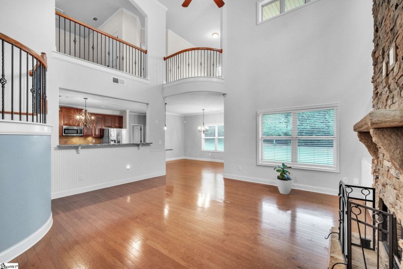 Property image 4 at 160 Creek Shoals Drive, Simpsonville, SC 29681