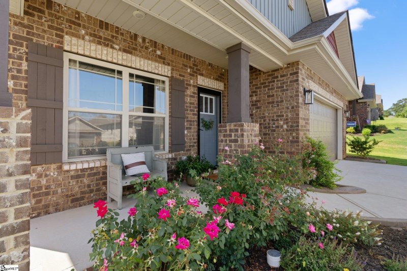 Property image 2 at 514 Flying Squirrel Way, Greenville, SC 29605