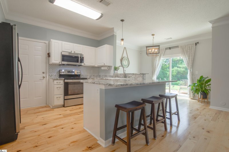 Property image 3 at 320 Yellow Rose Court, Greer, SC 29651