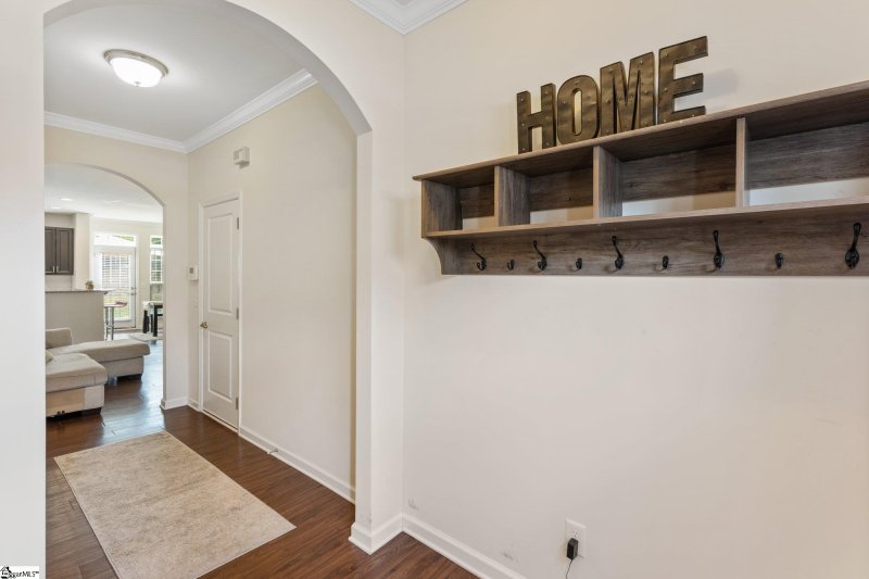 Property image 5 at 2 Glenside Drive, Greenville, SC 29607