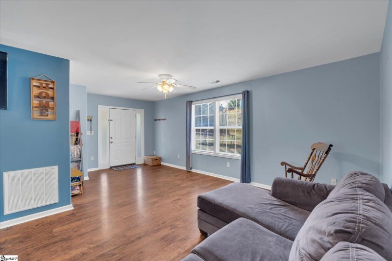 Property image 5 at 117 Greatview Lane, Greenville, SC 29611-7440