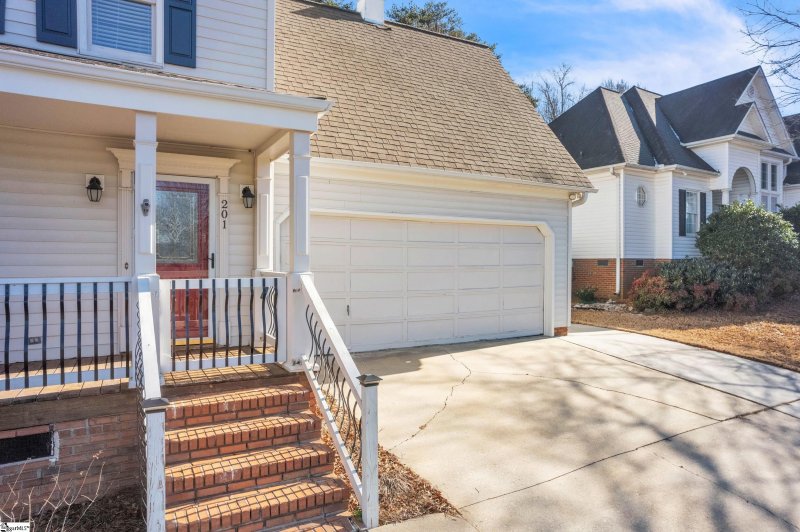 Property image 2 at 201 Stone River Way, Taylors, SC 29687