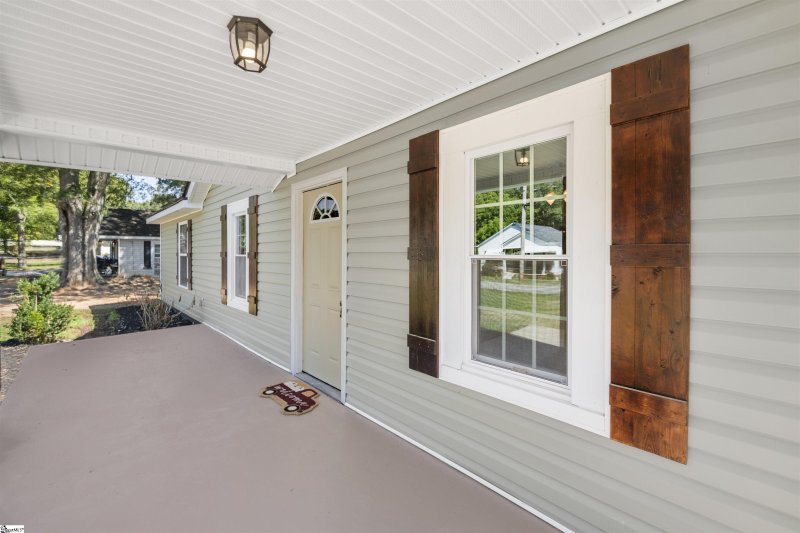 Property image 4 at 219 Nalley Street, Easley, SC 29640