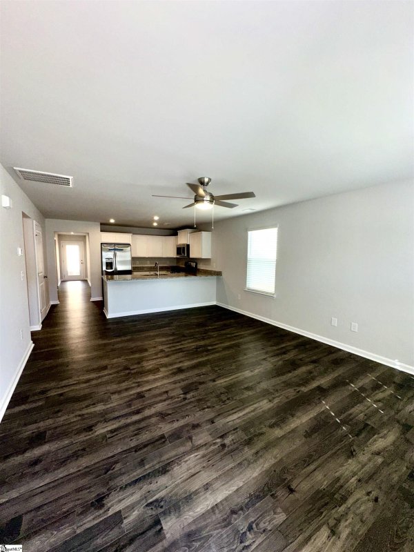 Property image 3 at 529 Winding Meadow Lane, Greenville, SC 29607