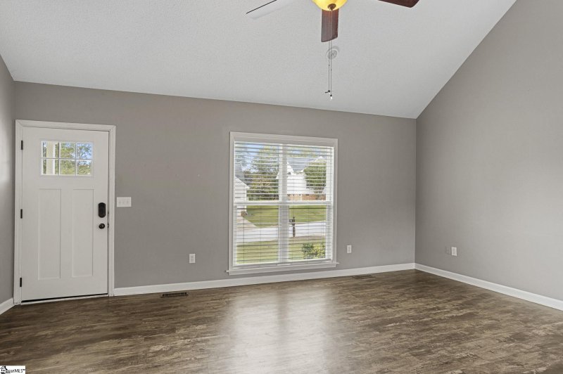 Property image 5 at 1104 Dunwoody Drive, Simpsonville, SC 29681