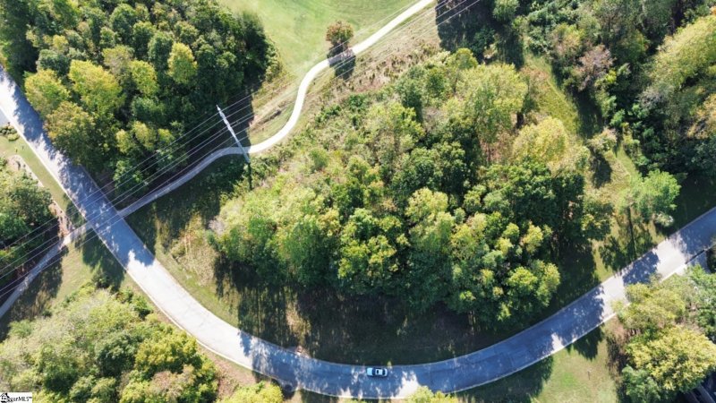 Property image 2 of 118 Turnberry Road in Brookstone Meadows, Anderson, SC 29621