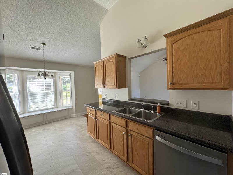 Property image 4 at 206 Saint Croix Court, Greer, SC 29651