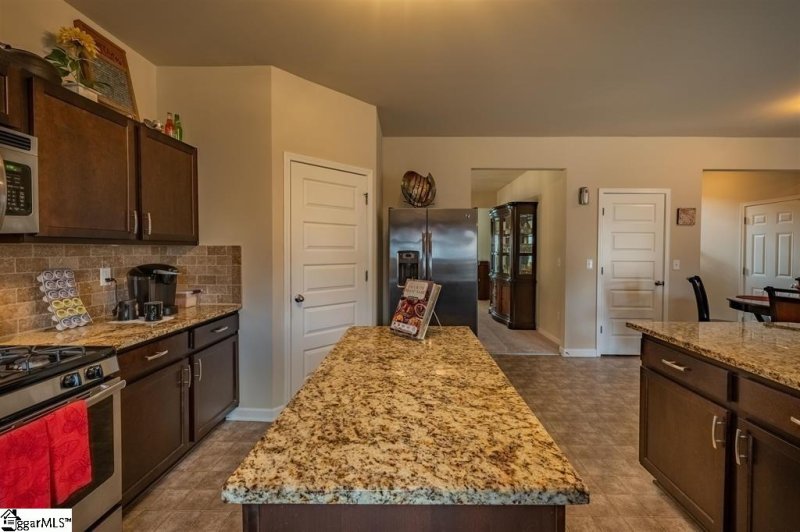 Property image 5 at 308 Bellona Lane, Simpsonville, SC 29681