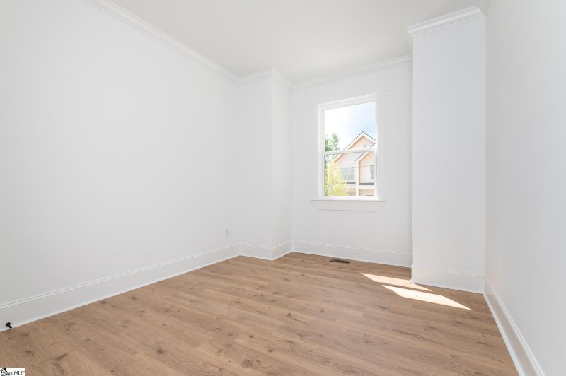 Property image 3 at 113 Taylor Street, Greenville, SC 29601