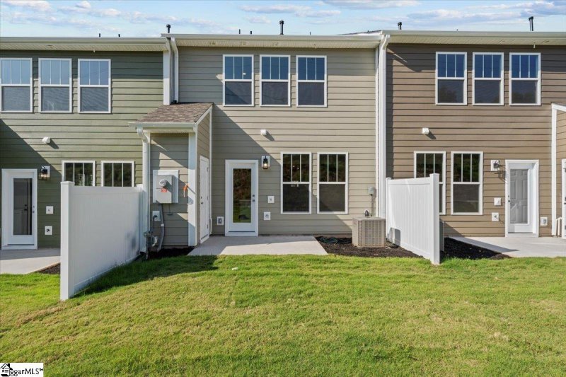 Property image 3 at 228 Tippin Trail, Travelers Rest, SC 29690